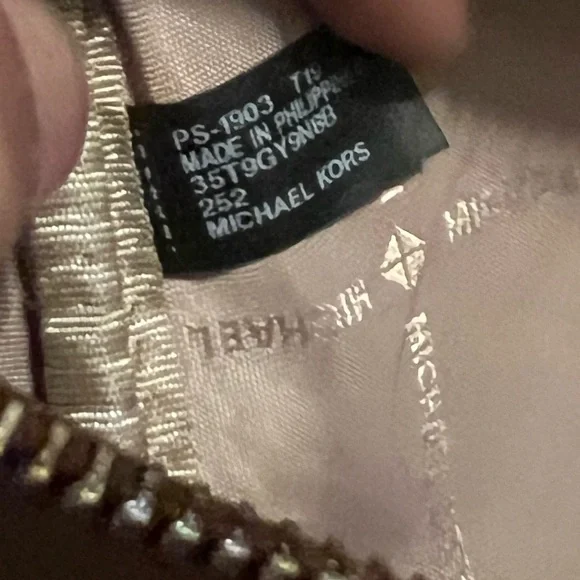 Michael Kors Kenly Medium Waist Pack Crossbody Signature Brown - Picture 12 of 15